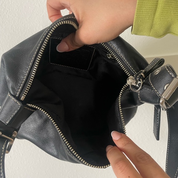 Authentic Coach purse - Picture 4 of 4